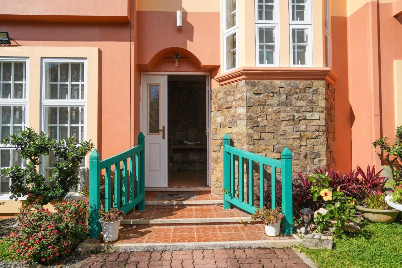 Charming Tagaytay Vacation Home تاجيتاي المظهر الخارجي الصورة