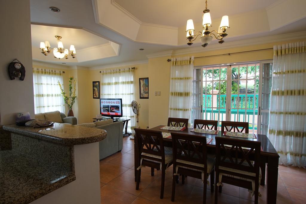 Charming Tagaytay Vacation Home تاجيتاي المظهر الخارجي الصورة